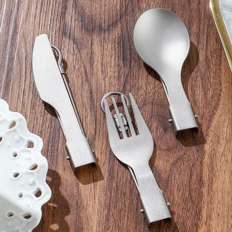 Zestaw składanych przyborów ku – Camping Cooking System recenzja i cena